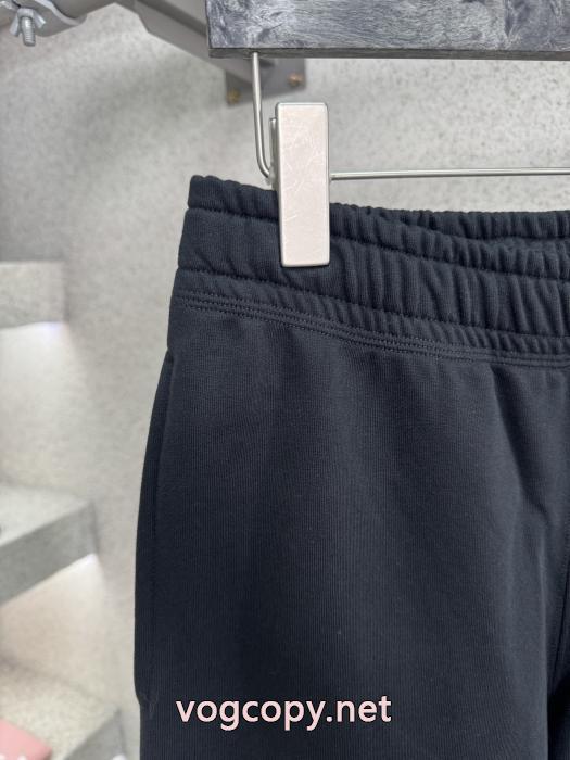 さわやかに新品おすすめ 今年流行 今年のトレンド！&nbsp;&nbsp;&nbsp;&nbsp;ズボンBURBERRY偽 ブランド 購入._0_4
