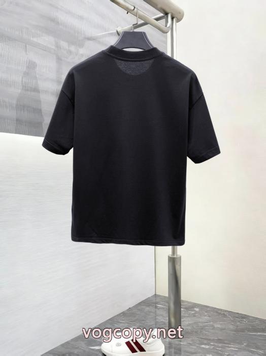 BALENCIAGA半袖Tシャツ高級感を演出する 耐久性に優れ 芸能人愛用激安 通販 ブランド_0_1