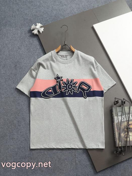ブランド 偽物 激安半袖TシャツDior今流行 存在感ばっちりなアイテム 奇跡のセール特価！_0_4