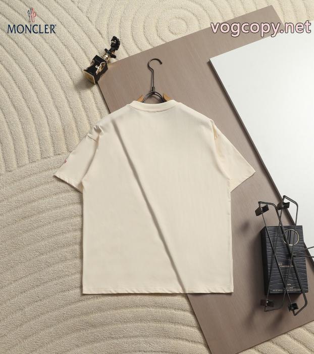 MONCLER新商品数量限定 人気高いアイテム 格好良い半袖Tシャツスーパー コピー メンズ_0_2
