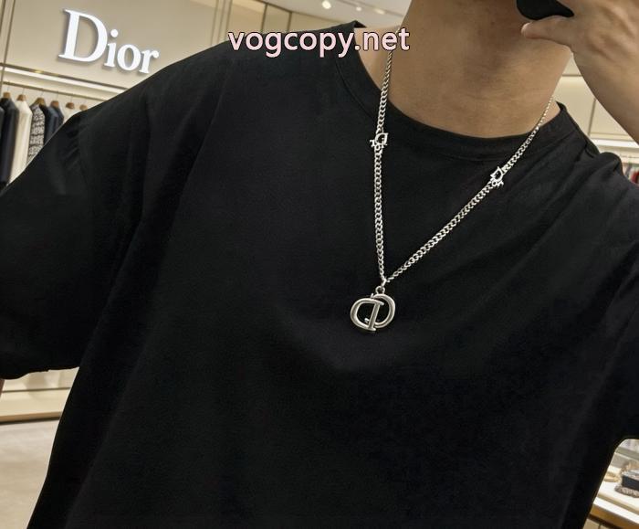 ブランド コピー ショップDior&nbsp;&nbsp;&nbsp;&nbsp;アクセサリー男女共用 数量限定大得価 季節感をプラス人気商品._0_3