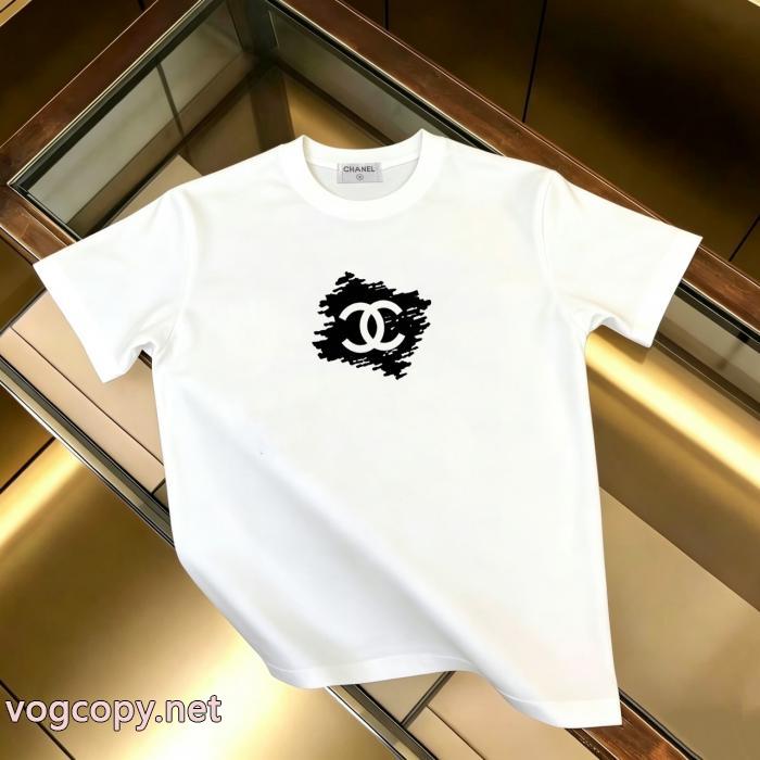 ブランド コピー 品半袖TシャツCH誰も活躍したアイテム 先行販売 話題沸騰中_0_3