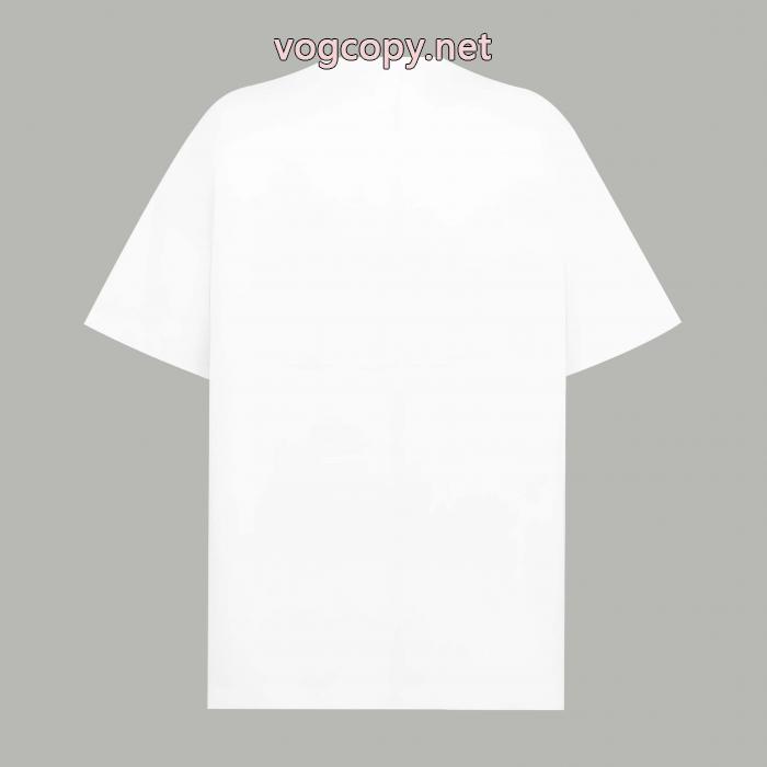 海外セレブ定番愛用  決算在庫処分 最高品質かつ最安値半袖TシャツCHブランド コピー 優良店_0_2