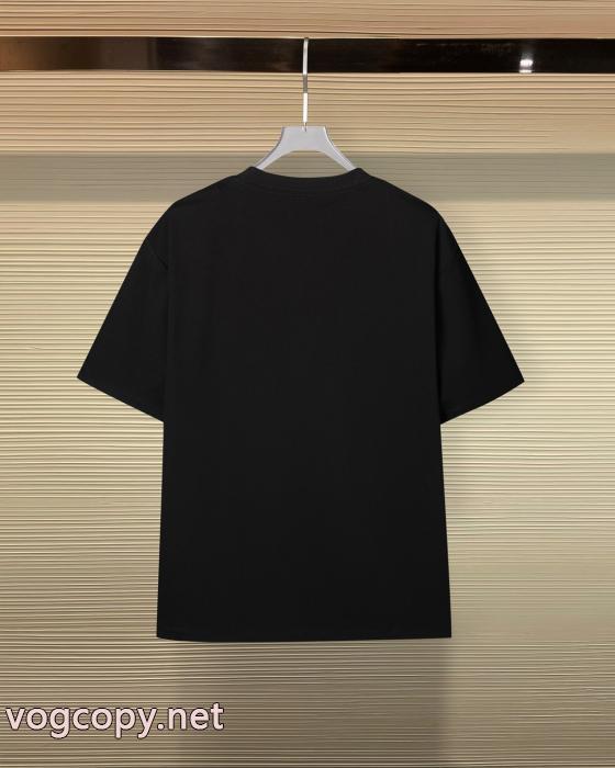 ブランド 通販店完売目前 2026年トレンド感が強い 送料込 大人気半袖TシャツBURBERRY_0_0