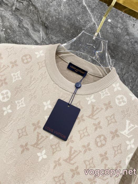 LOUIS VUITTON人気急上昇 正規品保証262026 ラグジュアリーな雰囲気半袖Tシャツコピー ブランド 通販 安心_0_1