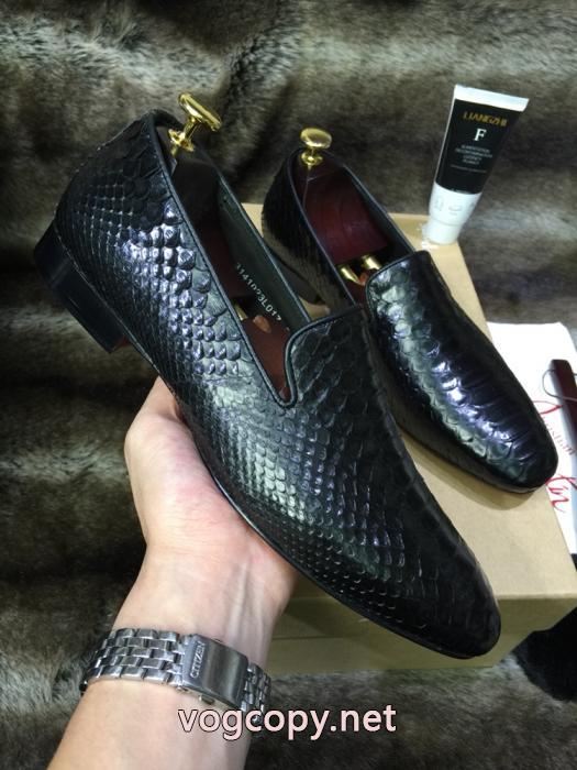 Christian Louboutin今だけSALE 海外完売続出 2026トレンド感満載なアイテム&nbsp;&nbsp;&nbsp;&nbsp;ビジネスシューズコピー 商品 通販._0_1
