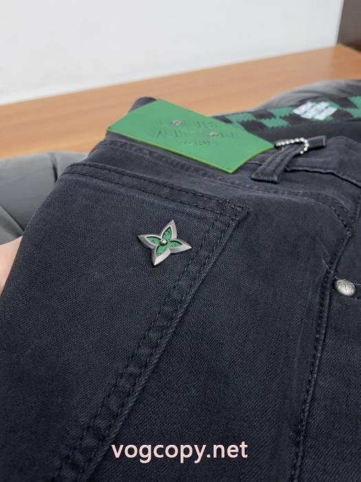 大安売りの 20262026新作続々と登場 絶対に抑えておきたいトレンドルイ ヴィトンスーパー コピー 品&nbsp;&nbsp;&nbsp;&nbsp;ブランド ジーンズ._0_4