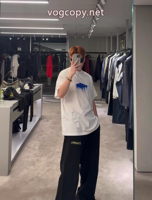 半袖Tシャツ存在感のある  爆発的人気 在庫セールBALENCIAGA激安 通販 ブランド_0_0