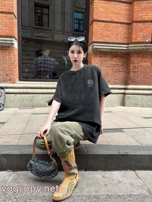 ブランド 激安トレンド感満載 今年も大人気 快適さと洗練された表情半袖TシャツCHROME HEARTS_0_2