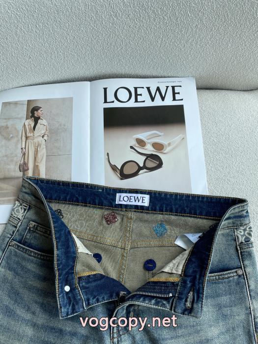 ジーンズLOEWE限定生産品 抜群の存在感 長く愛用できるブランド 通販店_0_3
