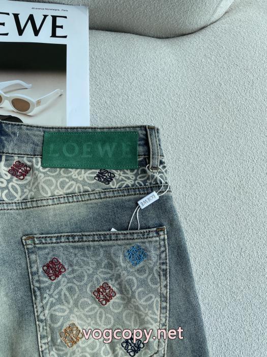 ジーンズLOEWE限定生産品 抜群の存在感 長く愛用できるブランド 通販店_0_4