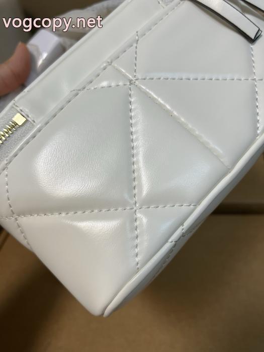 バッグTory Burchブランド 通販 激安今年買い足したい！ トップスをインするスタイル 一番人気._0_3
