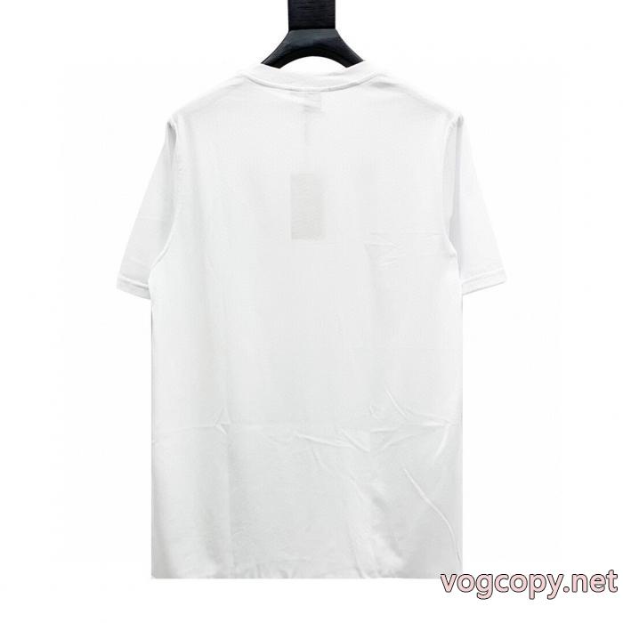 ブランド 偽物半袖TシャツBURBERRY人気商品登場 透け感新作がイチ推し 定番人気のカラー_0_2
