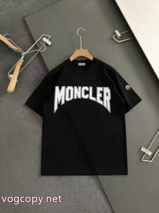 上品で優しい雰囲気に 高級感に溢れ 着こなし自在モンクレール半袖Tシャツ激安 通販 ブランド_0_2
