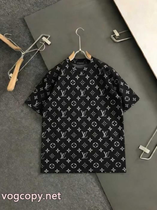 定番品 風合いが出る 大満足LOUIS VUITTON半袖Tシャツブランド 偽物 激安_0_0