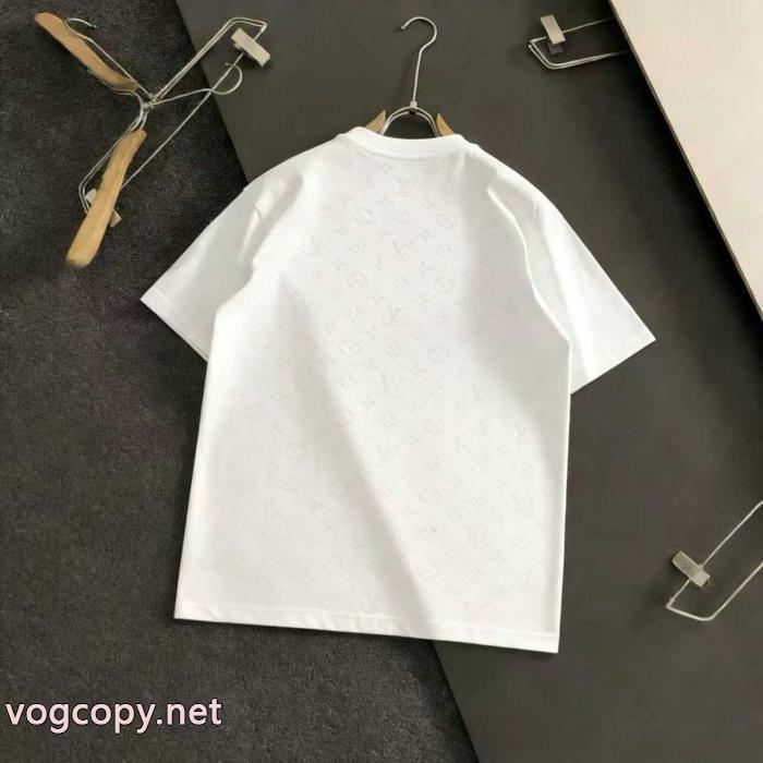 定番品 風合いが出る 大満足LOUIS VUITTON半袖Tシャツブランド 偽物 激安_0_3