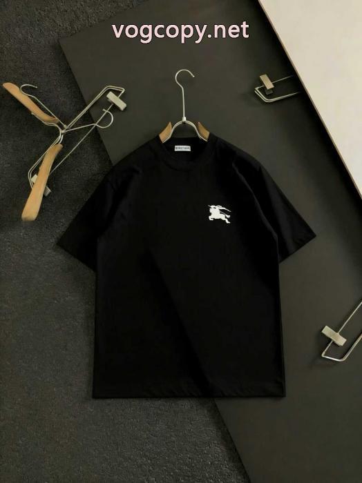 ブランド 通販 激安BURBERRY今年らしい着こなし 絶対に買える! 夏の涼しい人気新作半袖Tシャツ_0_0
