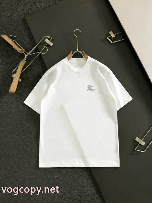 ブランド 通販 激安BURBERRY今年らしい着こなし 絶対に買える! 夏の涼しい人気新作半袖Tシャツ_0_2