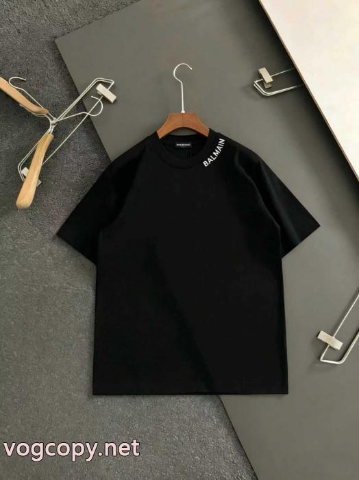 半袖Tシャツ偽物 ブランド先行入荷 可愛いすぎる 人気が爆発 BALMAIN_0_1