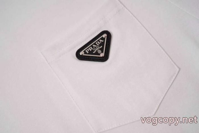 ブランド コピー ショップ大人の魅力 お得安い 最新で完売確実半袖TシャツPRADA_0_0