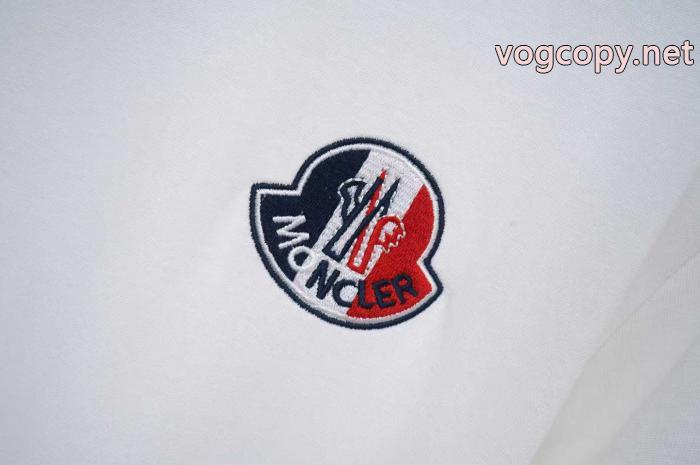 ブランド アクセサリー 激安MONCLER半袖Tシャツ最終価格セール 2026新作コレクション 高感度アイテム_0_1