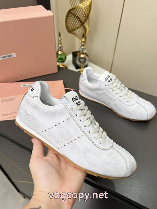 &nbsp;&nbsp;&nbsp;&nbsp;スニーカー偽物 通販MIUMIU今年流大人っぽさ 26流行り 【大人気】定番商品._0_0