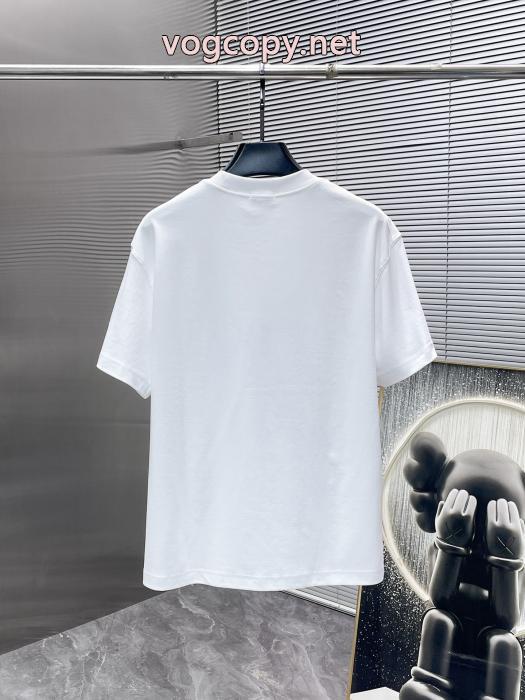 最安値2026 上質な材料 個性的なデザイン 半袖TシャツMONCLERブランド コピー_0_1