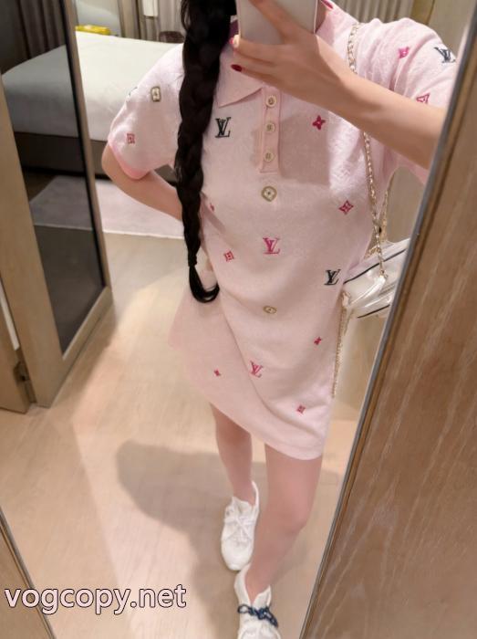  2026ブランド コピーワンピースオトナの余裕 今だけセール 特に注目したいLOUIS VUITTON_0_1