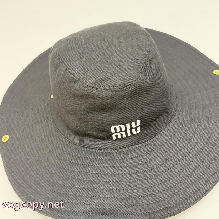 帽子ミュウミュウ26aw スタイルアップ見えなシンプル コレは買い！最安値ブランド コピー 販売._0_1