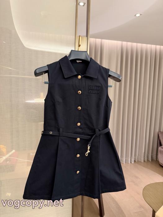 コピー ブランド 通販 安心MIUMIUカラー豊富 新作モデル超安値 抜群の人気を集めワンピース._0_2