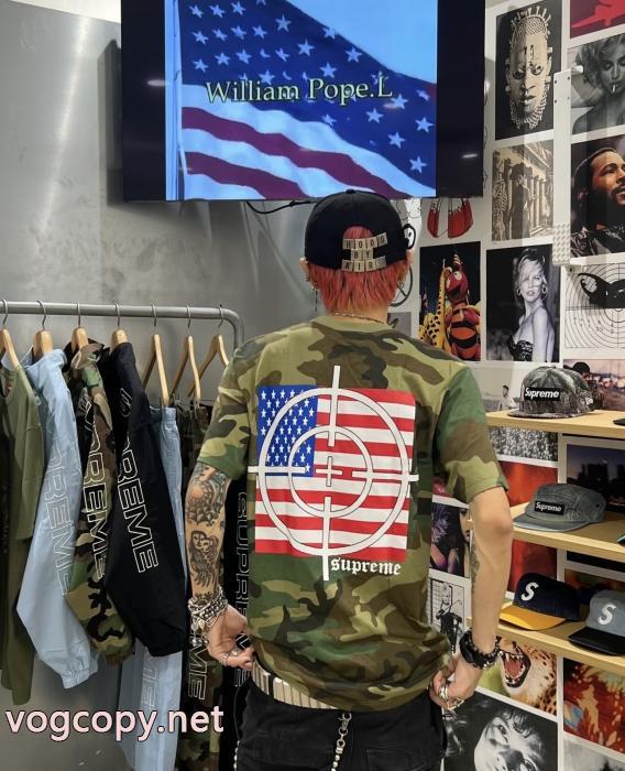 ブランド 偽物 激安 通販ファッショナブルなデザイン ブランド掲載商品 超優秀SUPREME半袖Tシャツ_0_4