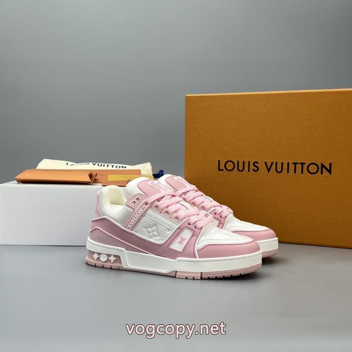 ブランド 偽物 通販唯一無二の存在 超激レア人気新作 気兼ねなく使える&nbsp;スニーカーLOUIS VUITTON._0_5