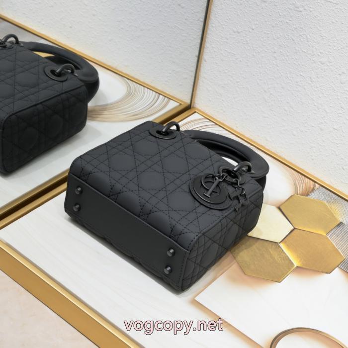 ディオールバッグ今GETしたい 使えて可愛いデザイン 大好評シリーズブランド コピー s 級.._0_5