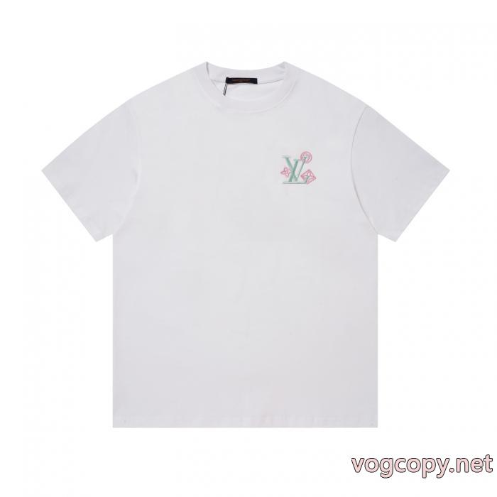 ルイ ヴィトン半袖Tシャツブランド コピー 優良店最安値に挑戦 限定品2026 知的優秀アイテム_0_5