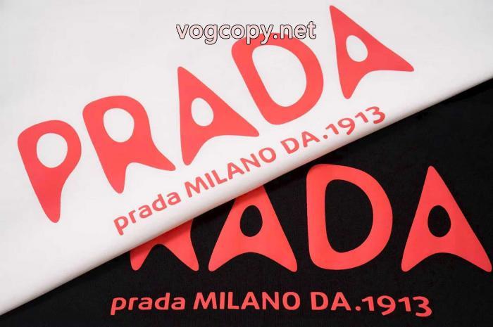 2026即旬な装いに 魅力的な今年らしい 超一流のブランドPRADAコピー 商品 ブランド半袖Tシャツ_0_0