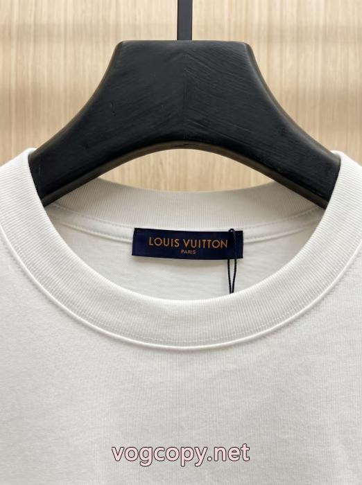 LOUIS VUITTON半袖Tシャツブランド 偽物完売次第終了早い者勝ち 上品な彩りに夢中 高評価の人気品 _0_3