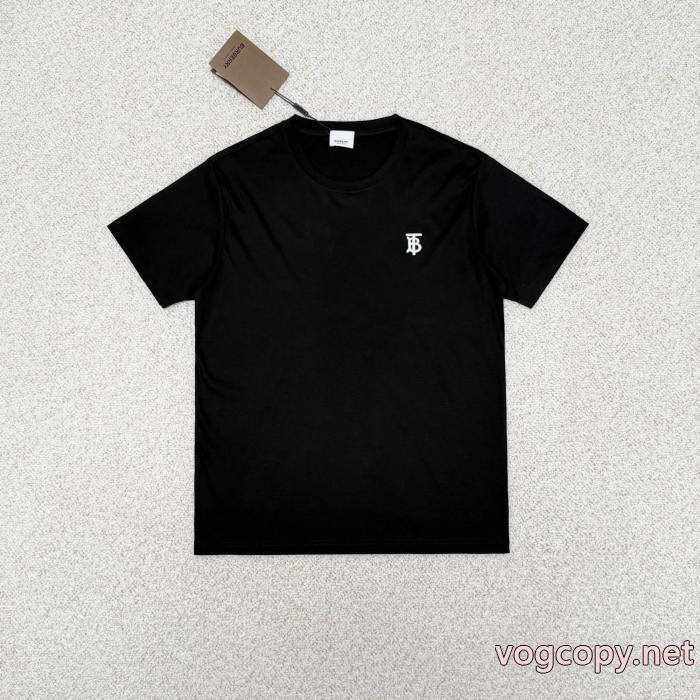 ブランド 偽物BURBERRYとってもお洒落 最終値下げ 機能性抜群！半袖Tシャツ_0_4