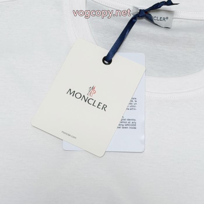  2026スーパーコピー限定的新作入荷 大人気開催中！ 人気商品登場！半袖TシャツMONCLER_0_1