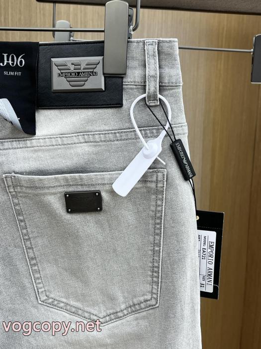 スーパー コピー 販売オススメのお品 追跡付/関税無 甘過ぎず大人な印象にARMANIブランド ジーンズ._0_5