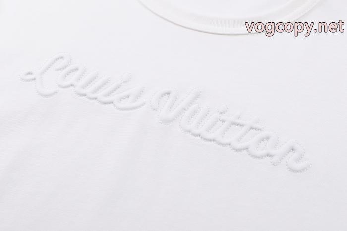 上質な素材採用 送料無料限定価格 HOT新作登場半袖Tシャツルイ ヴィトンコピー 商品 通販_0_0