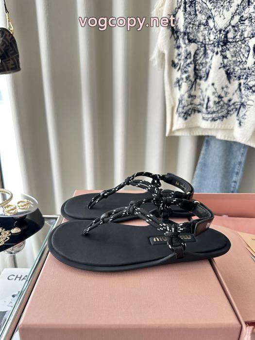 MIUMIUサンダルスーパー コピー どこで 買えるSALE品追加 今すぐオシャレになれる！ 光沢のある._0_5
