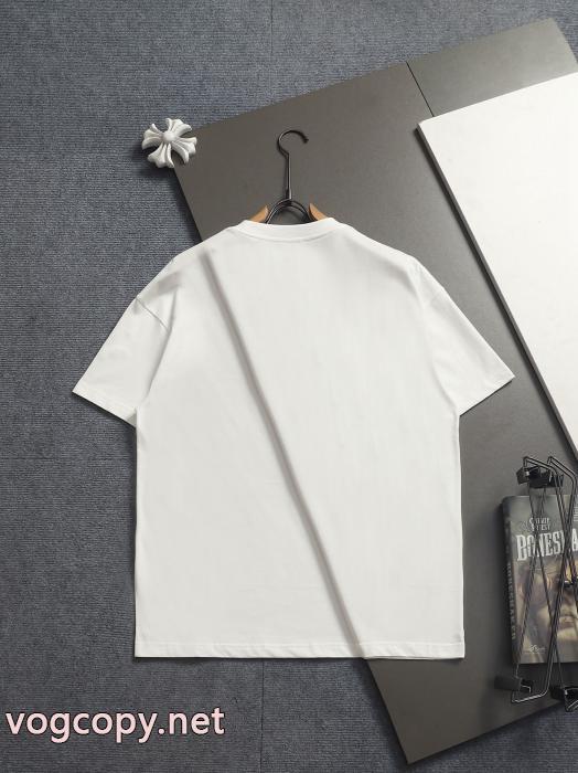BURBERRY2026大人気  海外完売続出 最近人気一番スーパー コピー 通販半袖Tシャツ_0_3