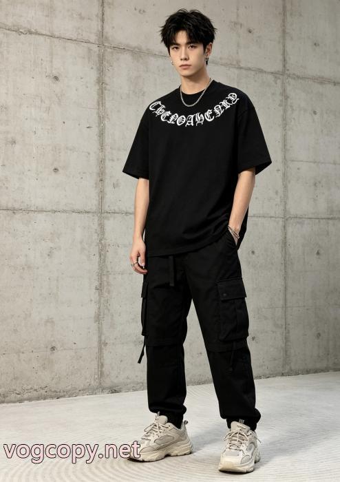 偽物 通販 サイト半袖TシャツCHROME HEARTS大胆なデザイン 一番人気 主役級アイテム_0_2