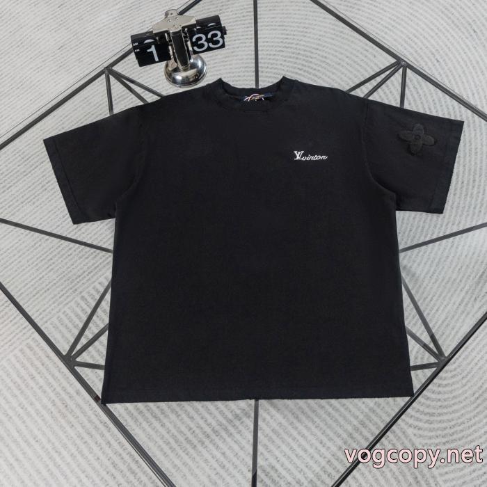 偽物 ブランド品質保証高品質 無機質さが魅力 先取り半袖TシャツLOUIS VUITTON_0_4