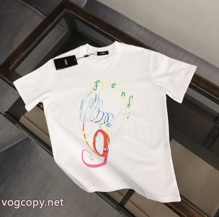 耐久性に優れ 海外限定モデル  流行の注目ブランド激安 ブランド 通販半袖TシャツFENDI_0_2
