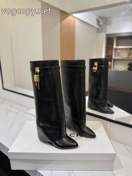 ジバンシィ愛用者がとっても多い 春夏話題アイテム 激安上品偽 ブランド 購入ブーツ.._0_0