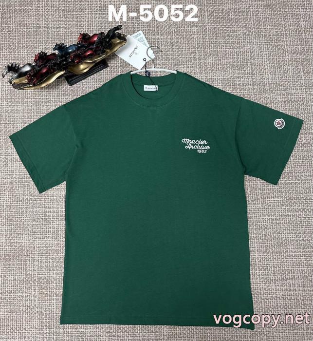 最安値挑戦！ 人気専門店 上品な大人に！半袖Tシャツスーパー ブランド コピーMONCLER_0_4