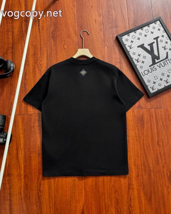 偽 ブランドLOUIS VUITTON半袖Tシャツ大人気可愛い 定番の人気商品 ステキ_0_2