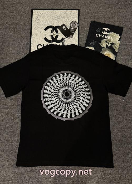 2026年人気の最新作 早速配信 オシャレスタイルが今年流半袖Tシャツブランド コピー 品CHROME HEARTS_0_2