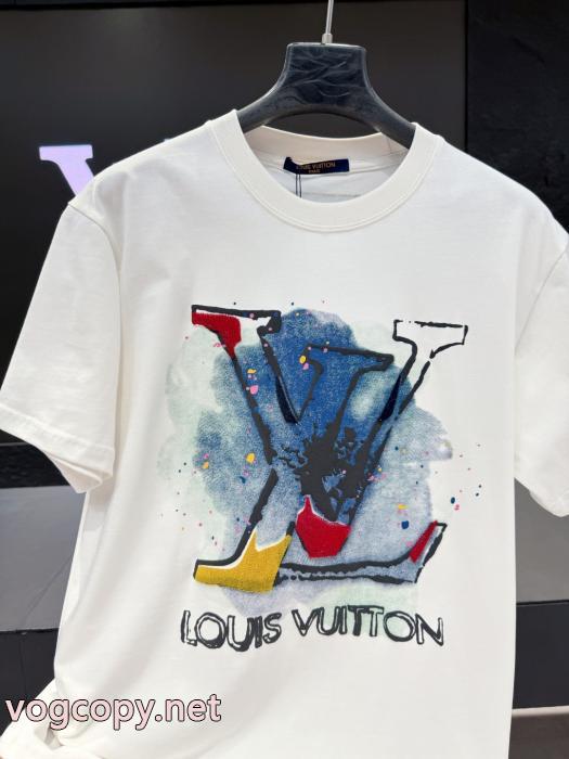 スーパー コピー 品今季トレンド ラグジュアリーの王道 新鮮ながら上品LOUIS VUITTON半袖Tシャツ_0_1